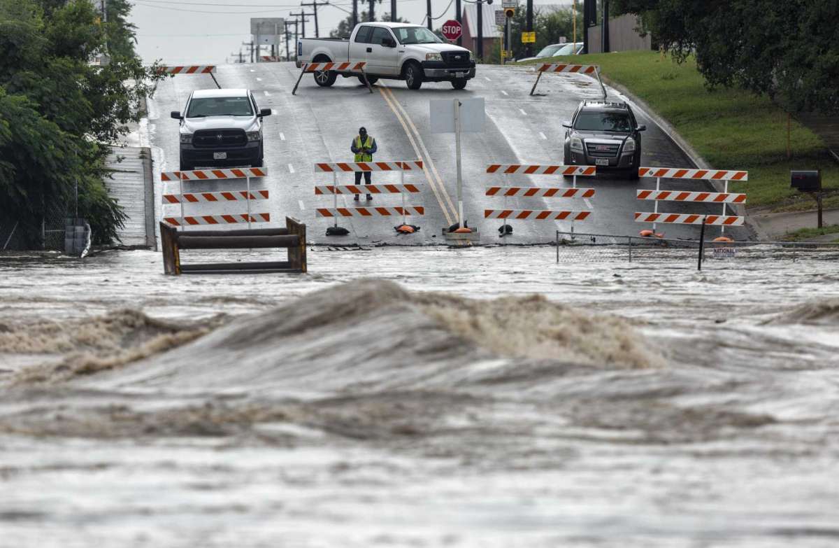 Read more about the article A hard rain’s gonna fall – but where? Engineers hone system for predicting San Antonio flooding