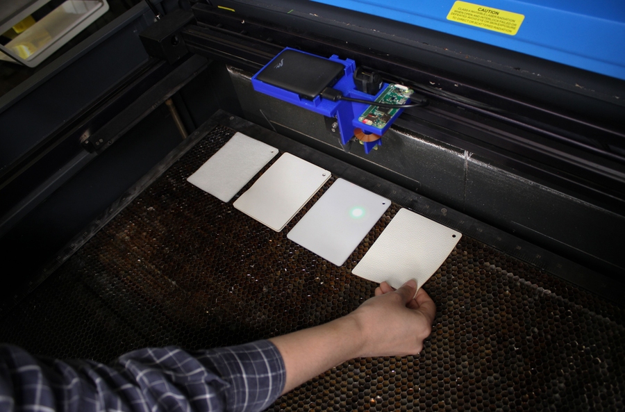 Read more about the article Smart laser cutter system detects different materials
