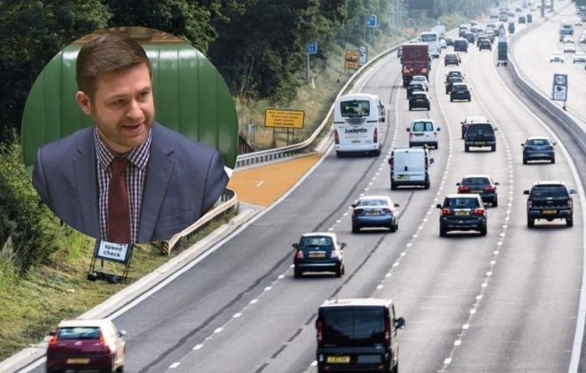 Read more about the article Oldham MP backs delay in smart motorways rollout but fires call to ‘reinstate the hard shoulder’